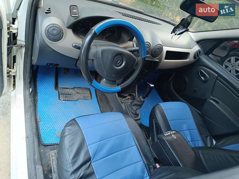 Седан Renault Logan 2012 в Запорожье