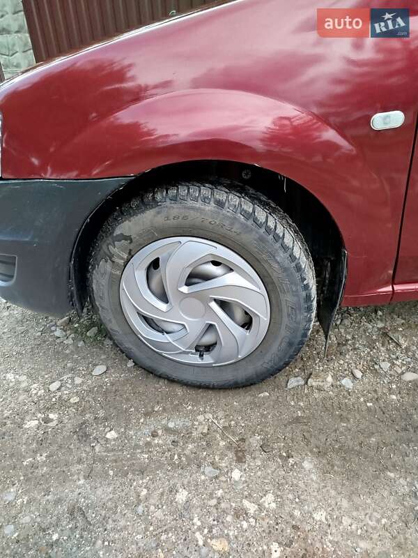 Седан Renault Logan 2011 в Рогатине