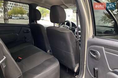 Универсал Renault Logan 2012 в 