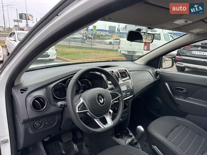Седан Renault Logan 2021 в Киеве