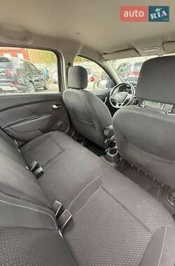 Седан Renault Logan 2020 в Измаиле