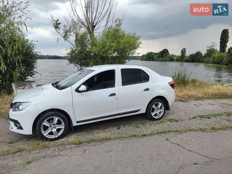 Седан Renault Logan 2017 в Вишневому фото 2 Седан Renault Logan 2017 в Вишневому