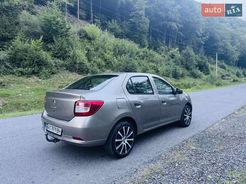 Renault Logan 2014
