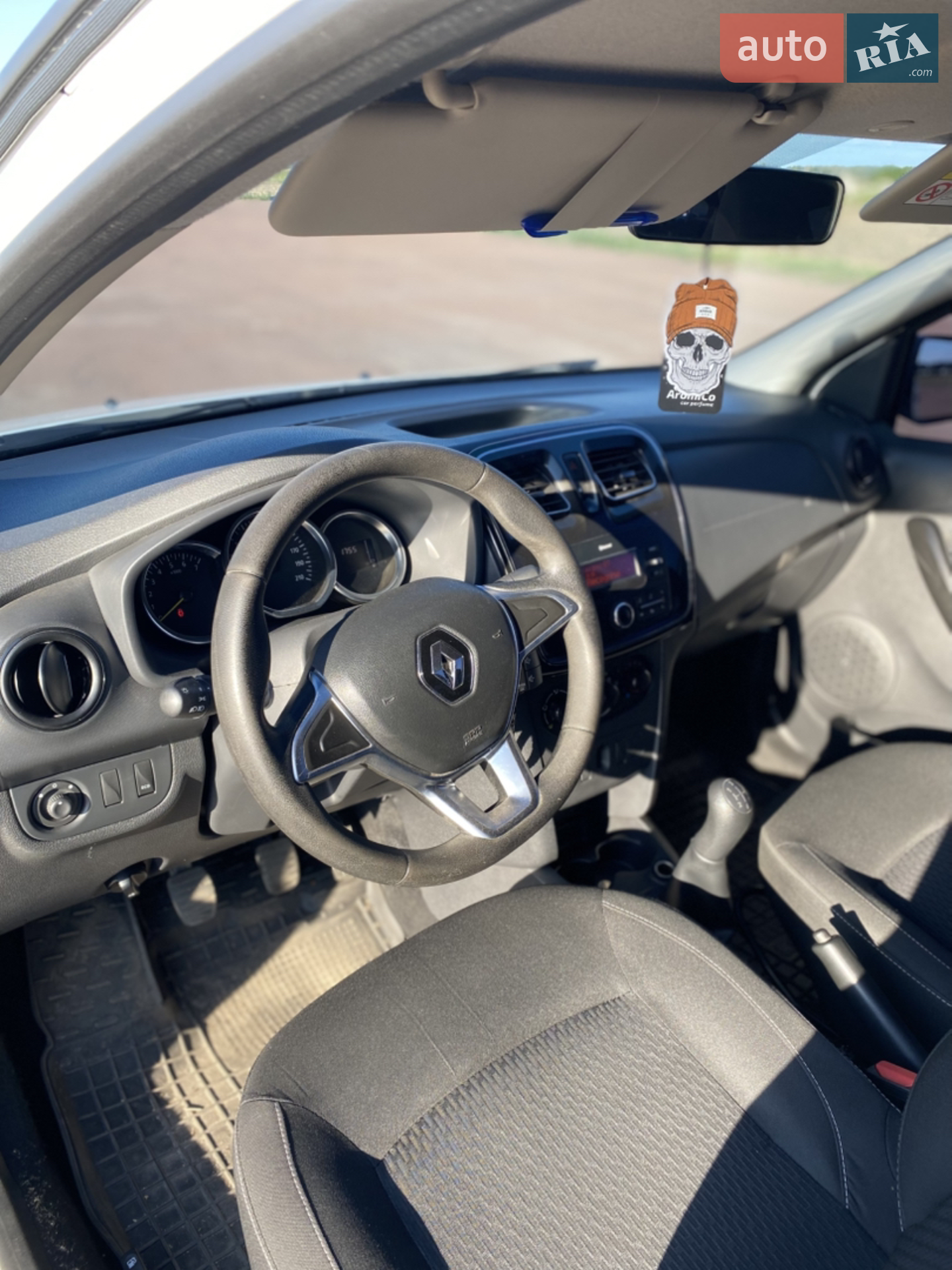 2019 Renault Logan - мініатюра 7