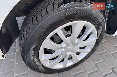 Седан Renault Logan 2021 в 