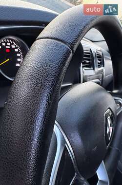 Седан Renault Logan 2021 в 
