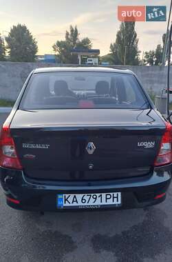 Седан Renault Logan 2010 в Киеве
