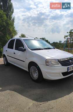 Седан Renault Logan 2012 в Переяславе