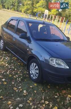 Седан Renault Logan 2009 в Драбове