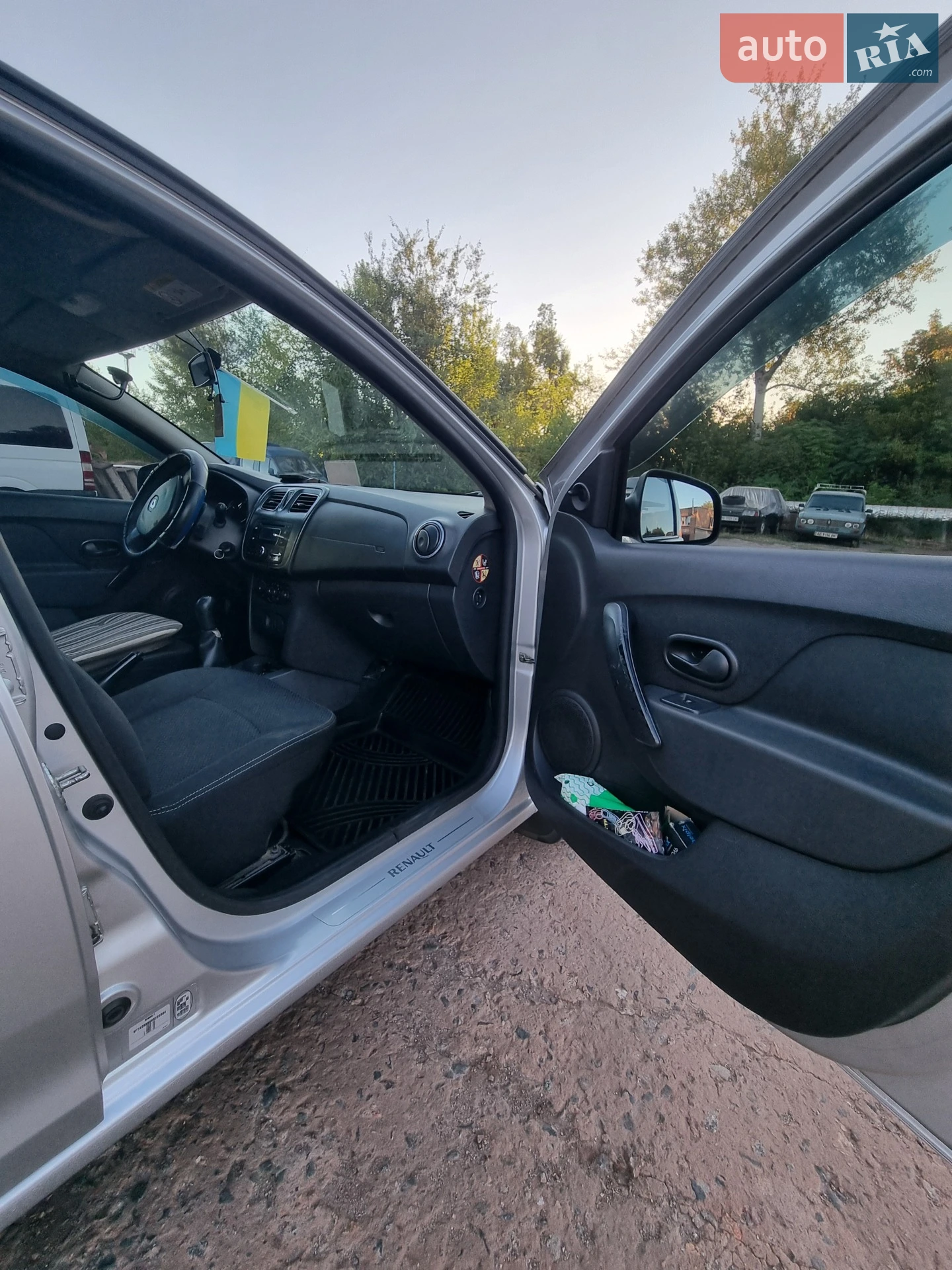 2013 Renault Logan - мініатюра 6