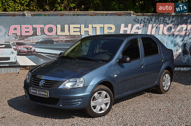Renault Logan 2010