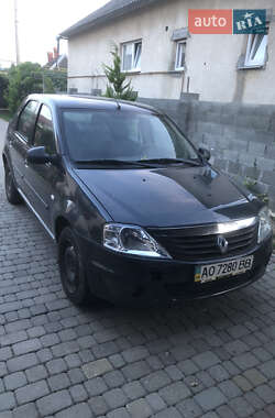 Седан Renault Logan 2012 в Ужгороді