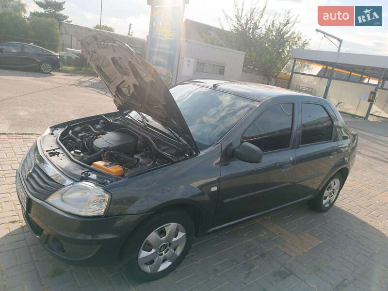 Седан Renault Logan 2009 в Харькове