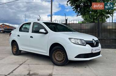 Седан Renault Logan 2016 в Киеве