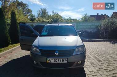 Седан Renault Logan 2011 в Ивано-Франковске