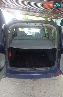 Универсал Renault Logan 2012 в 