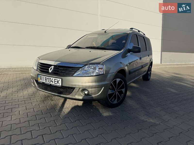 Renault Logan 2010