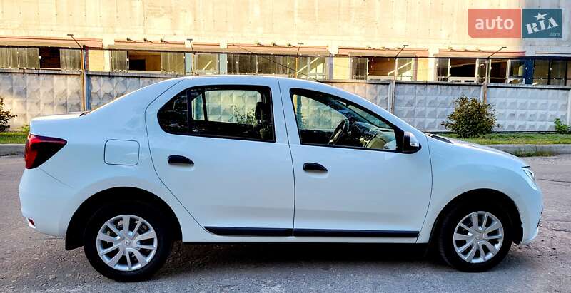 Седан Renault Logan 2020 в Киеве