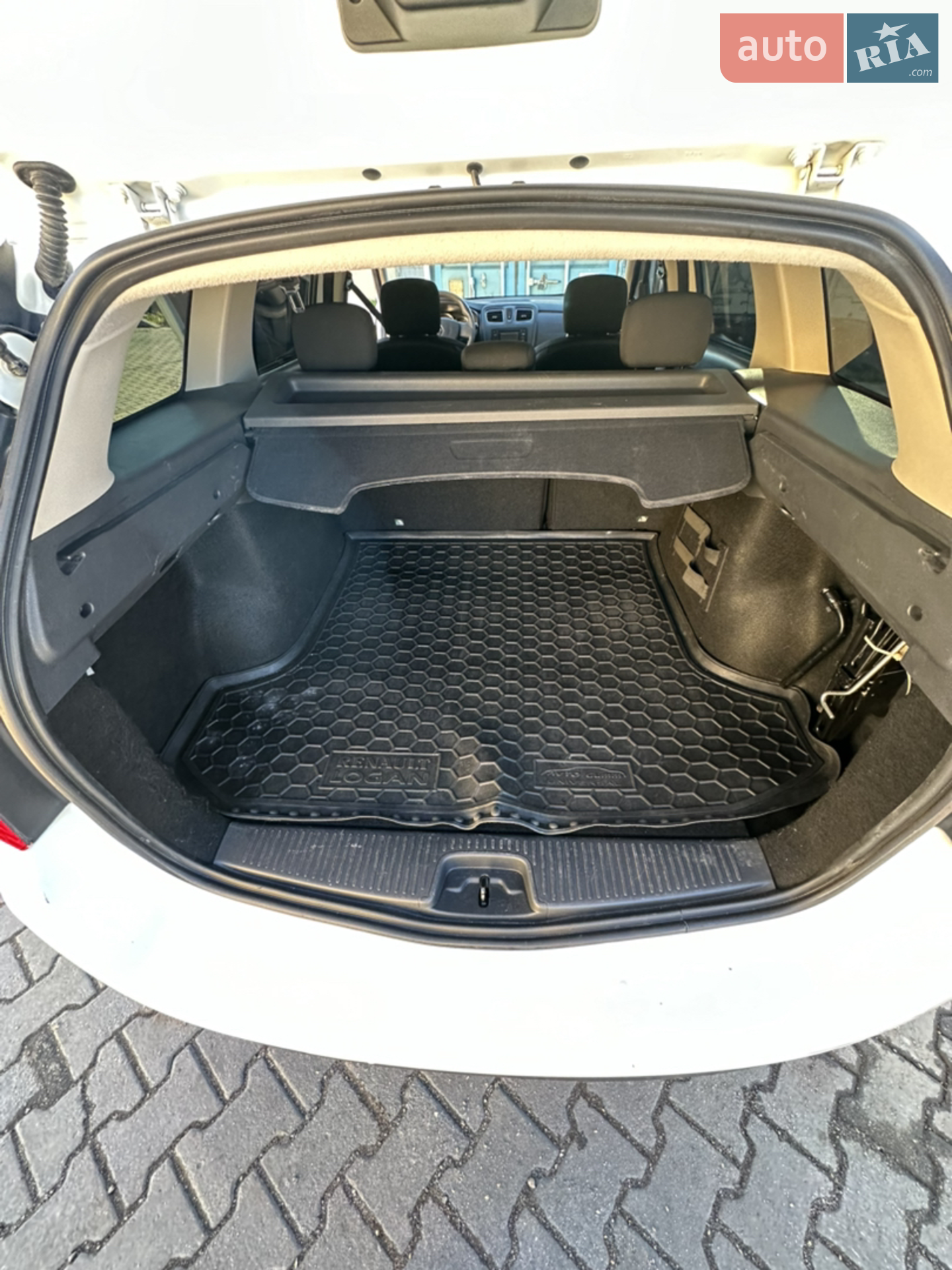 2016 Renault Logan - мініатюра 22