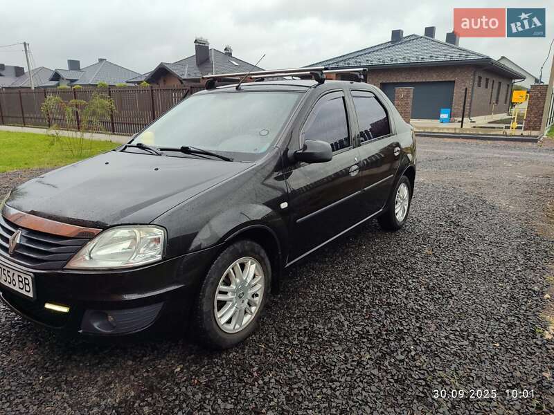 Седан Renault Logan 2011 в Луцке