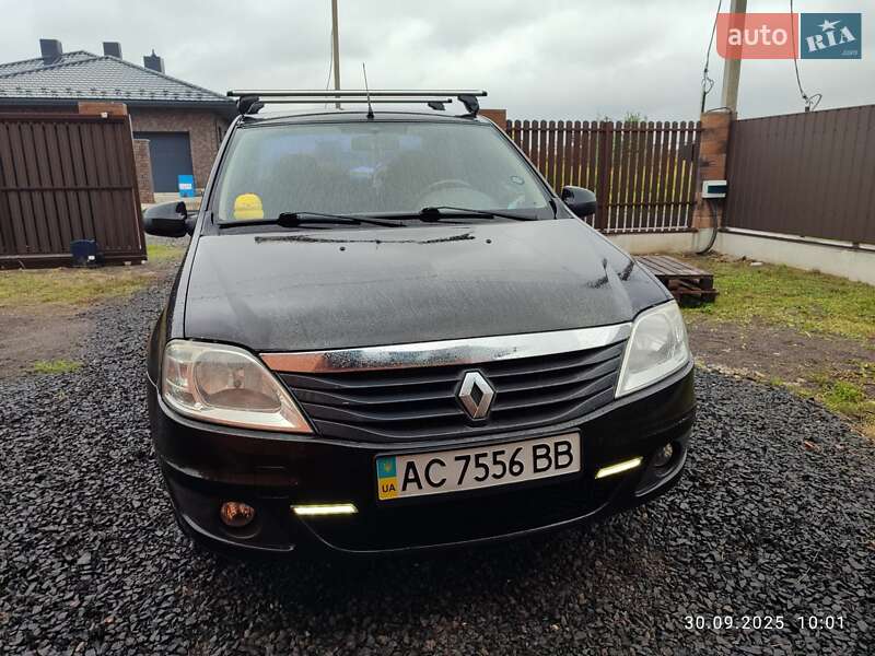 Седан Renault Logan 2011 в Луцке