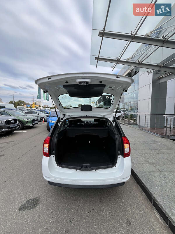 Универсал Renault Logan 2019 в Киеве