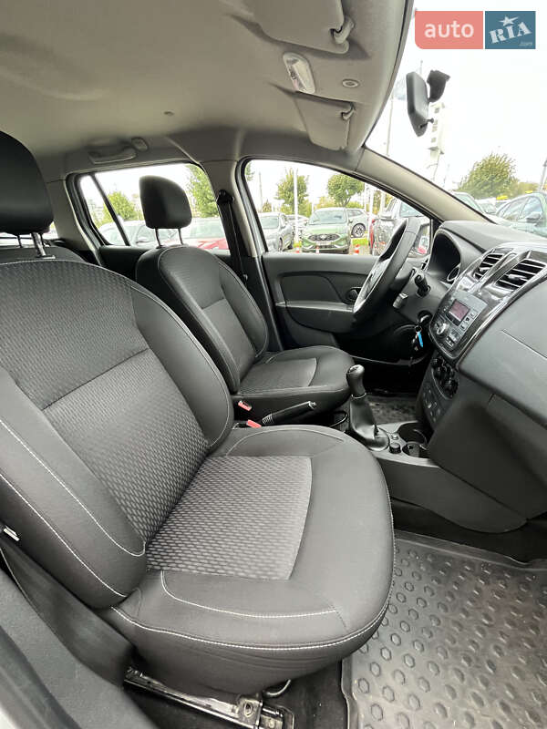 Универсал Renault Logan 2019 в Киеве