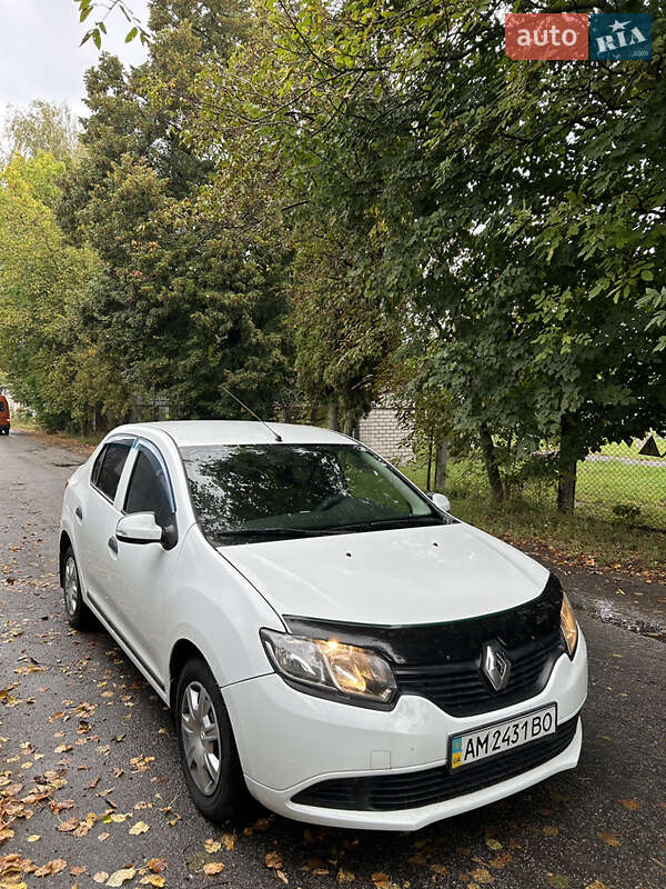 Renault Logan 2013