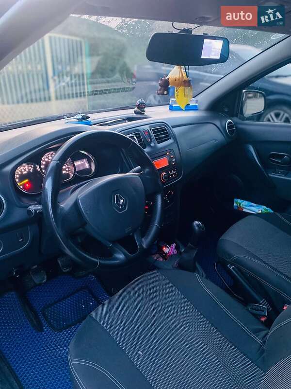 Седан Renault Logan 2016 в Турке