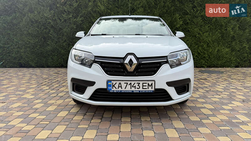 Renault Logan 2017