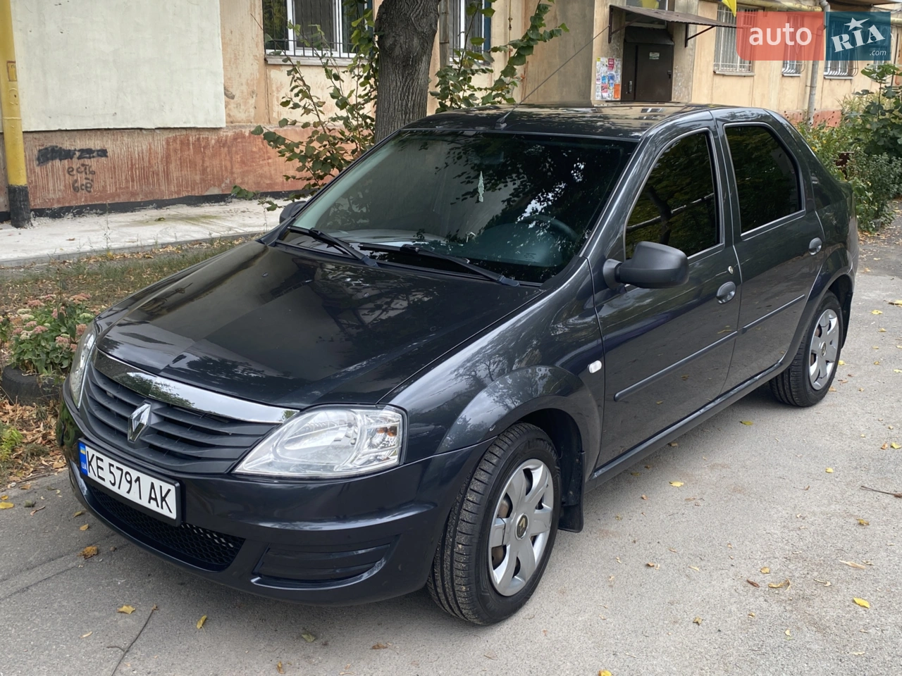 2011 Renault Logan - мініатюра 7