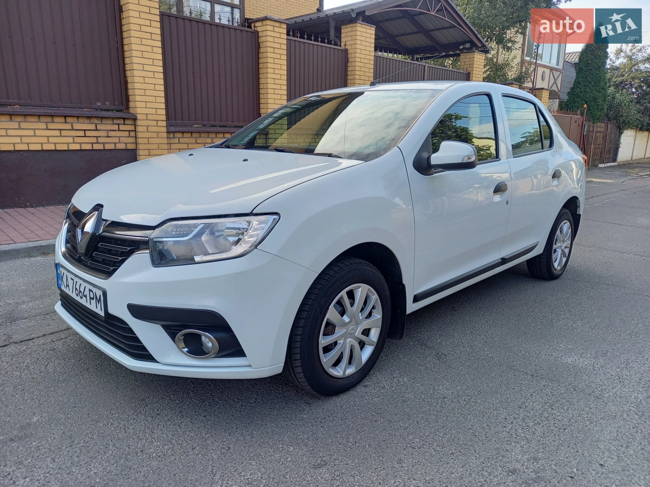 2021 Renault Logan - мініатюра 16