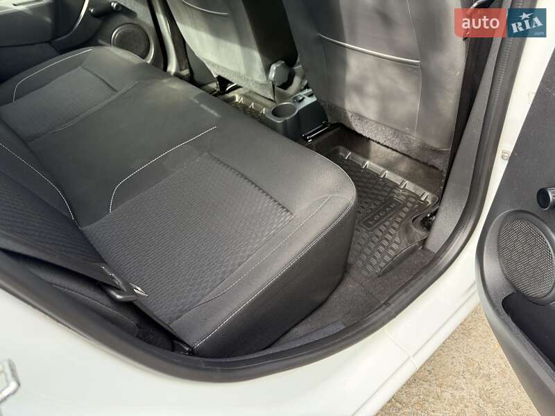 Седан Renault Logan 2019 в Києві