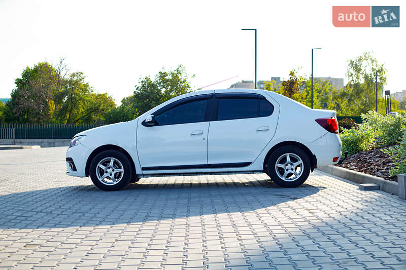 Седан Renault Logan 2020 в Кропивницком