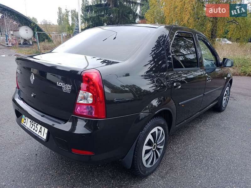 Седан Renault Logan 2011 в Полтаве фото 3 Седан Renault Logan 2011 в Полтаве