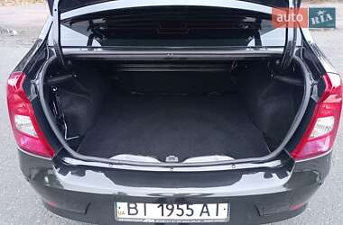 Седан Renault Logan 2011 в 