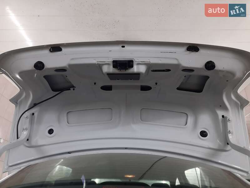 Седан Renault Logan 2013 в Боярке фото 36 Седан Renault Logan 2013 в Боярке