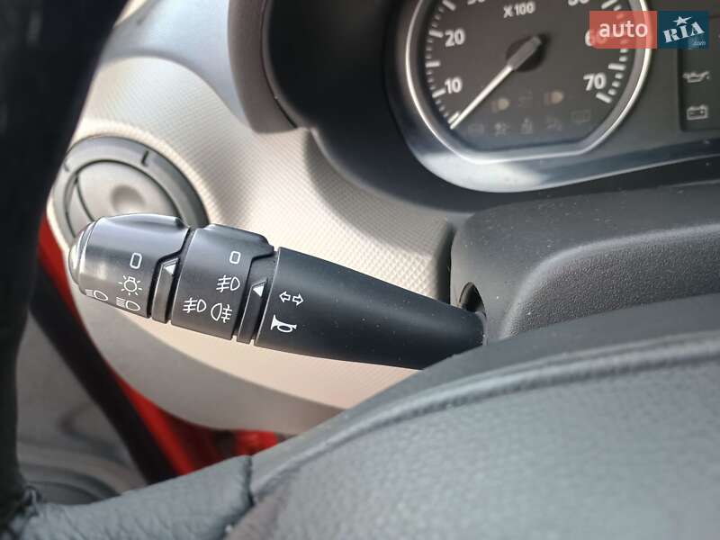 Седан Renault Logan 2011 в Харькове фото 16 Седан Renault Logan 2011 в Харькове