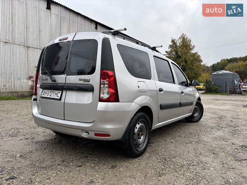 Універсал Renault Logan 2010 в Кам'янець-Подільському фото 8 Універсал Renault Logan 2010 в Кам'янець-Подільському