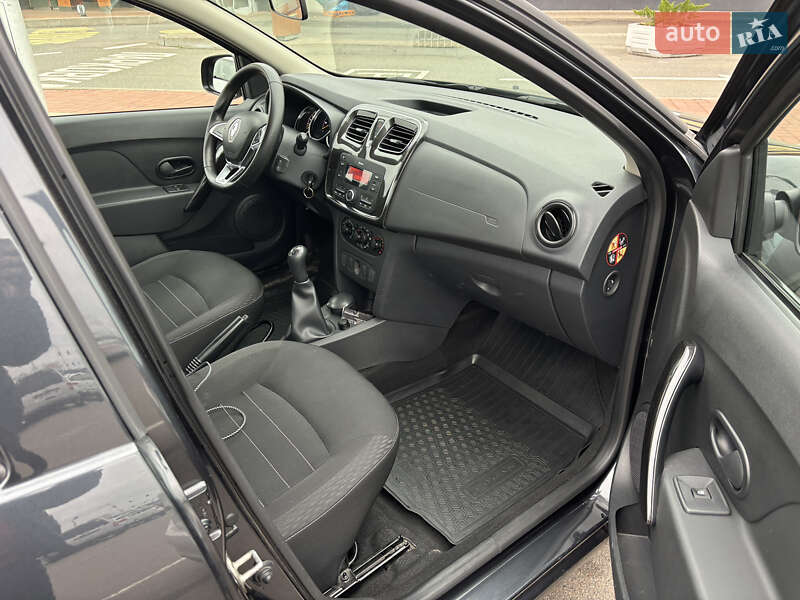 Седан Renault Logan 2020 в Киеве фото 9 Седан Renault Logan 2020 в Киеве