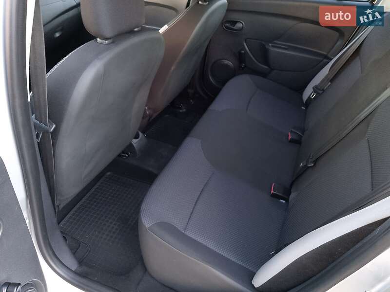 Седан Renault Logan 2013 в Одессе фото 20 Седан Renault Logan 2013 в Одессе