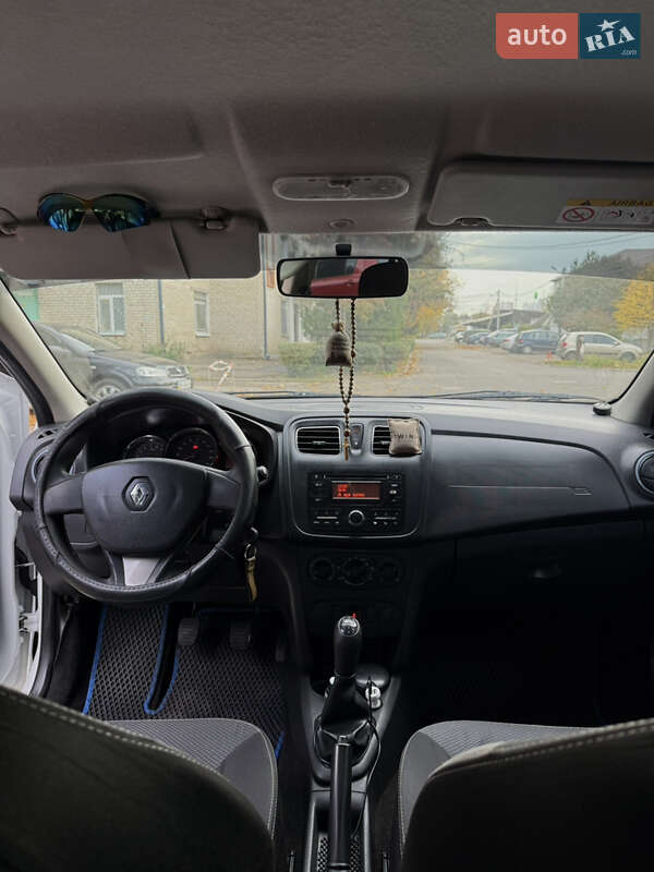 Седан Renault Logan 2013 в Николаеве фото 12 Седан Renault Logan 2013 в Николаеве