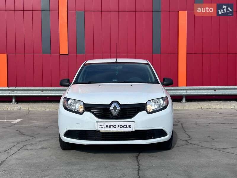 Седан Renault Logan 2014 в Киеве фото 2 Седан Renault Logan 2014 в Киеве