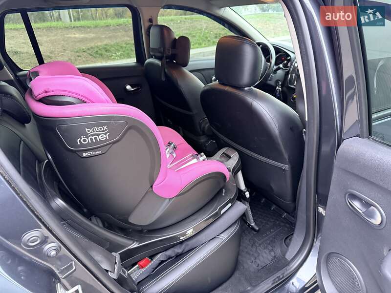 Универсал Renault Logan 2019 в Киеве фото 16 Универсал Renault Logan 2019 в Киеве