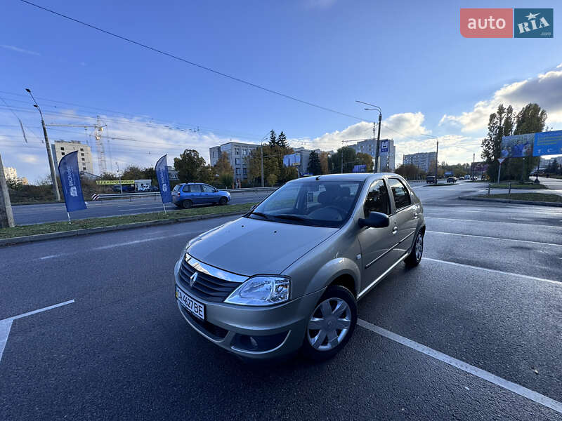 Седан Renault Logan 2011 в Черкассах фото 4 Седан Renault Logan 2011 в Черкассах
