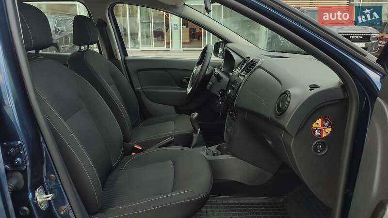 Седан Renault Logan 2018 в Киеве