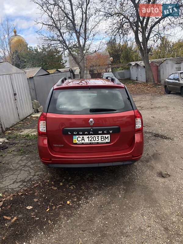 Универсал Renault Logan 2013 в Смеле