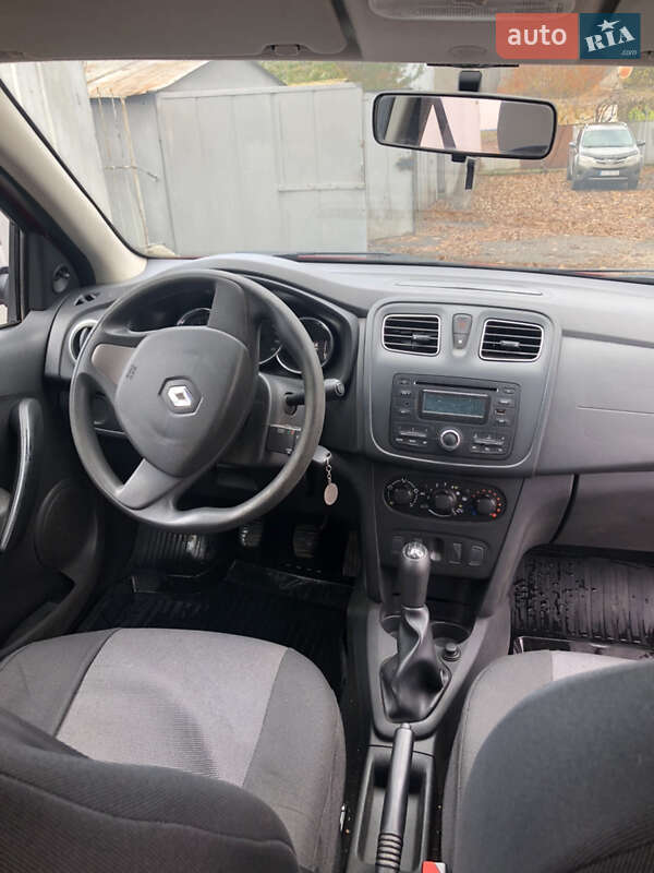 Универсал Renault Logan 2013 в Смеле