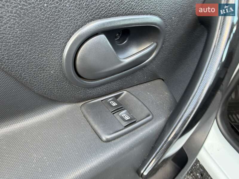 Седан Renault Logan 2019 в Хмельницком фото 31 Седан Renault Logan 2019 в Хмельницком