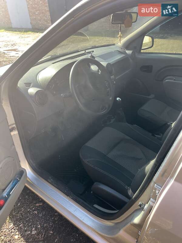 Універсал Renault Logan 2011 в Білопіллі фото 5 Універсал Renault Logan 2011 в Білопіллі